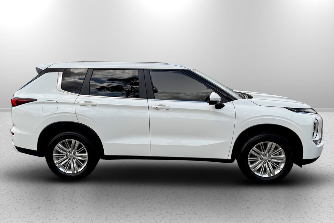 2024 Mitsubishi Outlander LS ZM Auto AWD MY24