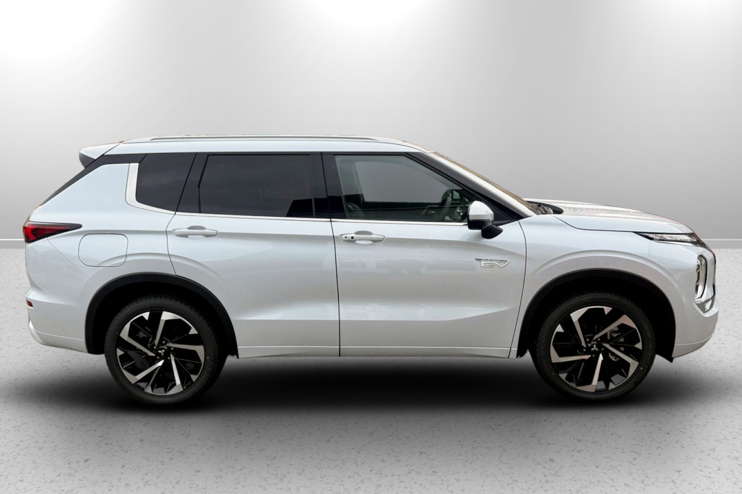 2024 Mitsubishi Outlander PHEV Exceed ZM Auto AWD MY24