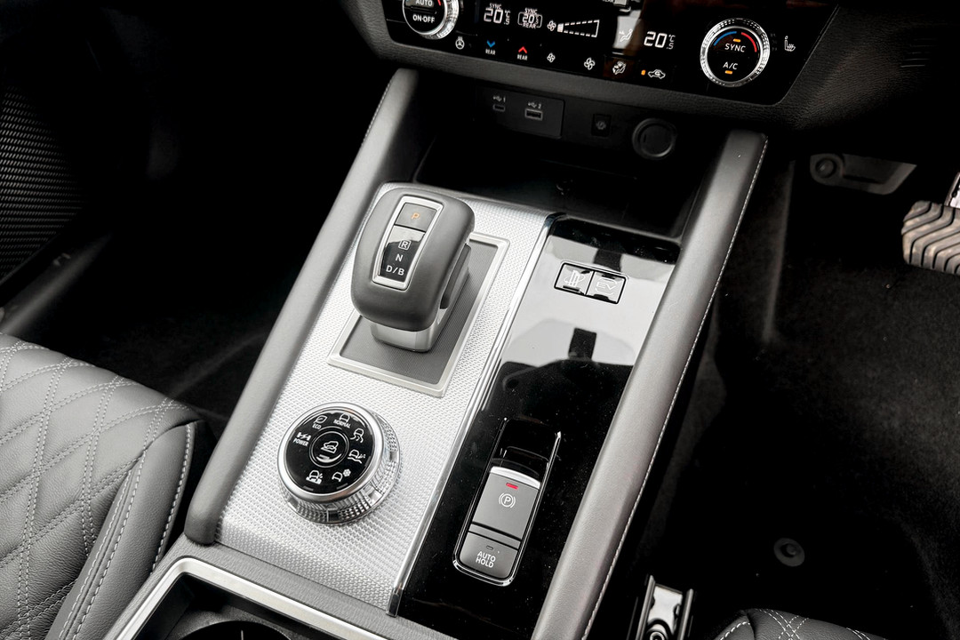 2024 Mitsubishi Outlander PHEV Exceed ZM Auto AWD MY24