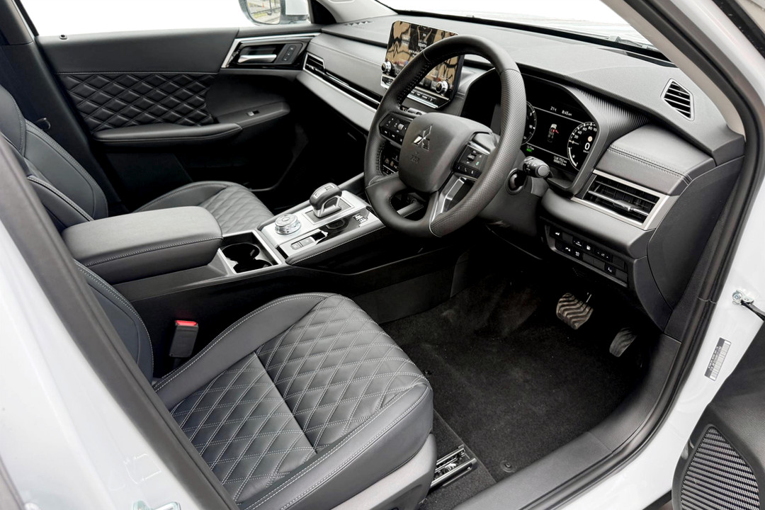 2024 Mitsubishi Outlander PHEV Exceed ZM Auto AWD MY24