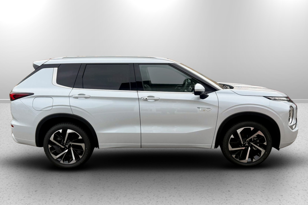 2024 Mitsubishi Outlander PHEV Exceed ZM Auto AWD MY24