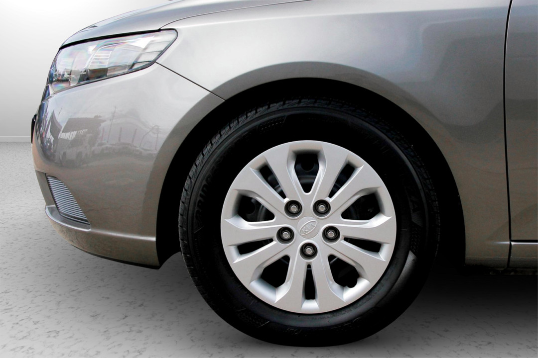 2011 Kia Cerato Si Auto MY11 2011 Kia Cerato Si Auto MY11