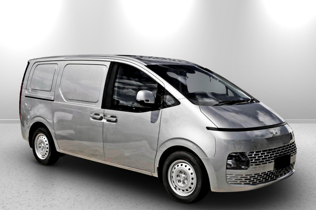 2025 Hyundai STARIA LOAD Auto MY26