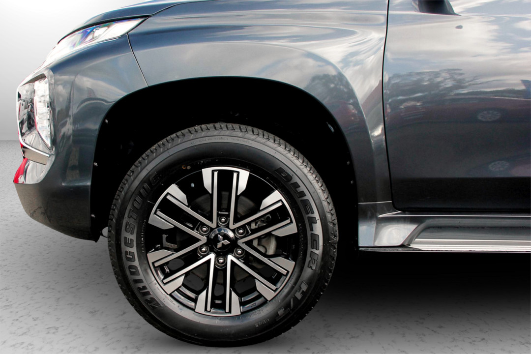 2021 Mitsubishi Pajero Sport Exceed QF Auto 4x4 MY22 2021 Mitsubishi Pajero Sport Exceed QF Auto 4x4 MY22